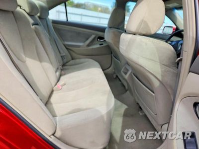 Zdjęcie 10 z 12 samochodu: 2008 TOYOTA CAMRY LE VIN:4T4BE46K28R045831 - miniatura