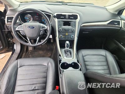 Zdjęcie 8 z 12 samochodu: 2016 FORD FUSION SE VIN:3FA6P0T96GR392711 - miniatura