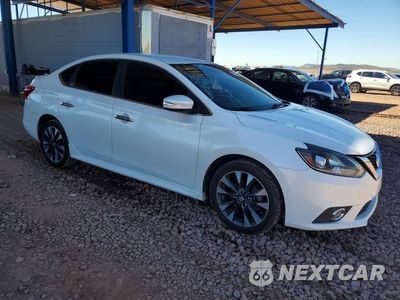 Czwarte zdjęcie samochodu z boku: 2018 NISSAN SENTRA SR VIN:3N1AB7AP4JY261791 - miniatura
