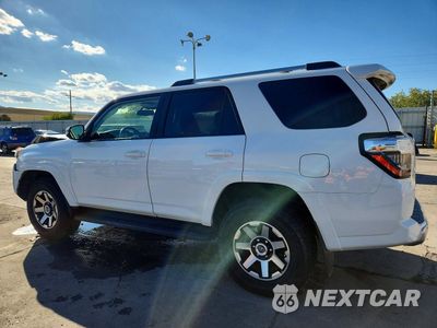 Drugie zdjęcie samochodu z przodu: 2018 TOYOTA 4RUNNER TRD OFF-ROAD PREMIUM VIN:JTEBU5JR1J5543753 - miniatura
