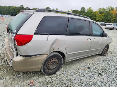 Trzecie zdjęcie samochodu z tyłu: 2008 TOYOTA SIENNA LE 8-PASSENGER VIN:5TDZK23C08S179913 - miniatura