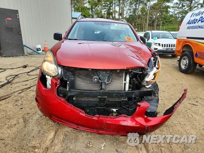Piąte zdjęcie samochodu w środku: 2015 NISSAN ROGUE SELECT S VIN:JN8AS5MV5FW261104 - miniatura
