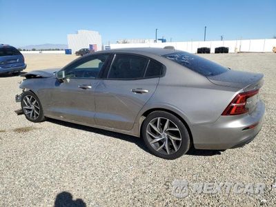 Drugie zdjęcie samochodu z przodu: 2020 VOLVO S60 T5 MOMENTUM VIN:7JR102FK7LG041327 - miniatura