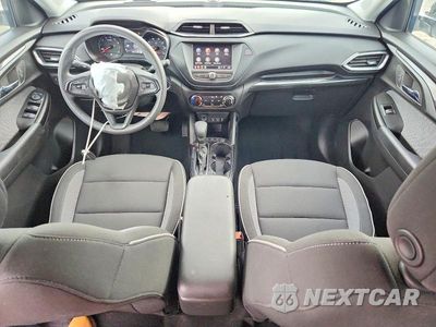 Zdjęcie 8 z 13 samochodu: 2023 CHEVROLET TRAILBLAZER LT VIN:KL79MRSL6PB120422 - miniatura