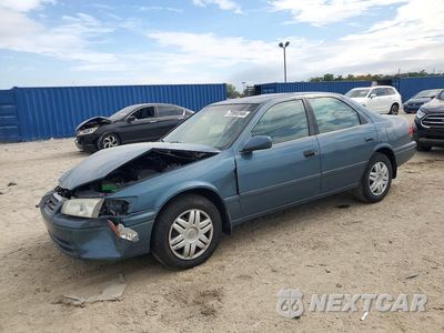 2001 TOYOTA CAMRY LE 4T1BG22K01U831566 - główne zdjęcie licytacji z USA - miniatura