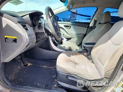 Zdjęcie 7 z 12 samochodu: 2013 HYUNDAI ELANTRA GLS VIN:5NPDH4AE3DH172348 - miniatura
