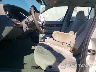 Zdjęcie 7 z 12 samochodu: 2005 MERCURY GRAND MARQUES VIN:2MEFM74W45X611081 - miniatura