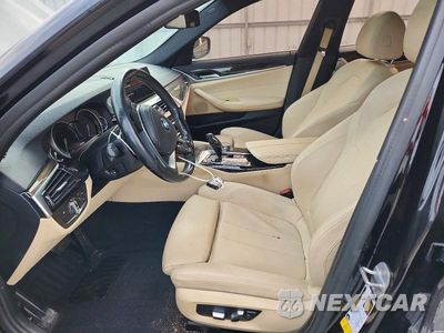 Zdjęcie 7 z 12 samochodu: 2018 BMW 530 I VIN:WBAJA5C54JWA57631 - miniatura