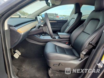 Zdjęcie 7 z 14 samochodu: 2023 TESLA MODEL Y VIN:7SAYGDEE1PA031232 - miniatura
