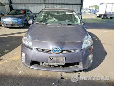 Piąte zdjęcie samochodu w środku: 2011 TOYOTA PRIUS FOUR VIN:JTDKN3DUXB0266606 - miniatura