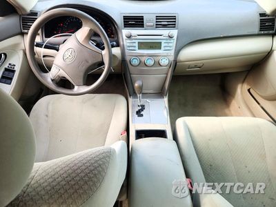 Zdjęcie 8 z 12 samochodu: 2009 TOYOTA CAMRY BASE VIN:4T1BE46K39U373870 - miniatura