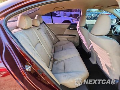 Zdjęcie 10 z 12 samochodu: 2015 HONDA ACCORD LX VIN:1HGCR2F33FA067597 - miniatura