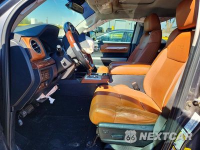 Zdjęcie 7 z 12 samochodu: 2019 TOYOTA TUNDRA 1794 EDITION VIN:5TFAY5F18KX800596 - miniatura