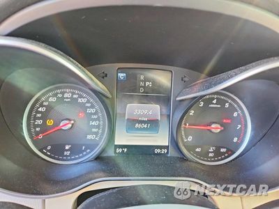 Zdjęcie 9 z 12 samochodu: 2017 MERCEDES-BENZ C 300 4MATIC VIN:55SWF4KB3HU199586 - miniatura