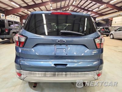 Zdjęcie 6 z 13 samochodu: 2018 FORD ESCAPE SE VIN:1FMCU9GD4JUA58214 - miniatura