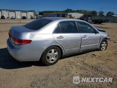 Trzecie zdjęcie samochodu z tyłu: 2004 HONDA ACCORD LX VIN:1HGCM56424A051221 - miniatura