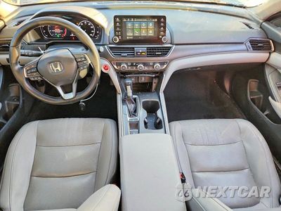 Zdjęcie 8 z 12 samochodu: 2019 HONDA ACCORD EXL VIN:1HGCV1F52KA023558 - miniatura