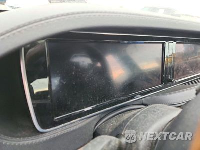 Zdjęcie 9 z 12 samochodu: 2016 MERCEDES-BENZ S 550 4MATIC VIN:WDDUG8FBXGA216131 - miniatura