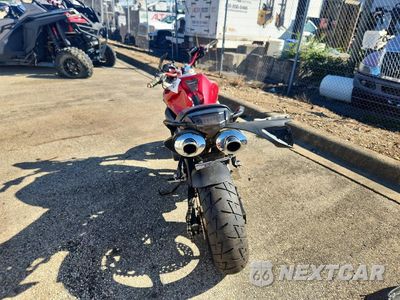 Czwarte zdjęcie samochodu z boku: 2006 YAMAHA FZ6 S VIN:JYARJ08E96A008049 - miniatura