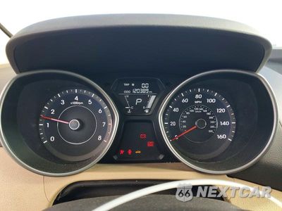Zdjęcie 9 z 13 samochodu: 2013 HYUNDAI ELANTRA LIMITED VIN:5NPDH4AE7DH152264 - miniatura