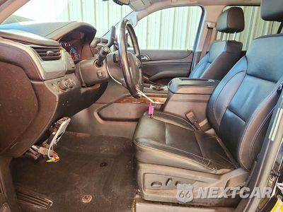 Zdjęcie 7 z 13 samochodu: 2019 CHEVROLET SUBURBAN K1500 LT VIN:1GNSKHKC4KR233801 - miniatura