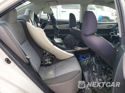 Zdjęcie 10 z 12 samochodu: 2018 TOYOTA COROLLA LE VIN:5YFBURHE1JP791728 - miniatura