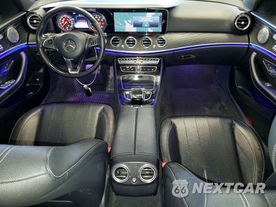 Zdjęcie 8 z 12 samochodu: 2017 MERCEDES-BENZ E 300 4MATIC VIN:WDDZF4KB0HA182712 - miniatura