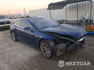 Czwarte zdjęcie samochodu z boku: 2016 TESLA MODEL S VIN:5YJSA1E15GF144331 - miniatura