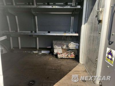 Zdjęcie 10 z 12 samochodu: 2015 MERCEDES-BENZ SPRINTER 2500 DELIVERY VAN VIN:WD3PE8DB7FP135366 - miniatura