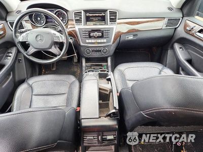 Zdjęcie 8 z 13 samochodu: 2015 MERCEDES-BENZ ML 350 4MATIC VIN:4JGDA5HB1FA497849 - miniatura
