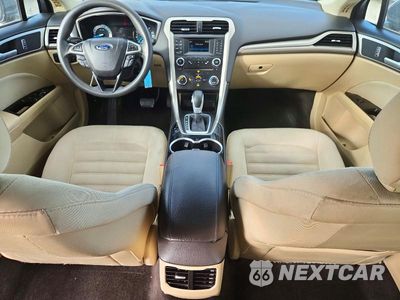 Zdjęcie 8 z 12 samochodu: 2015 FORD FUSION SE VIN:3FA6P0H70FR207980 - miniatura