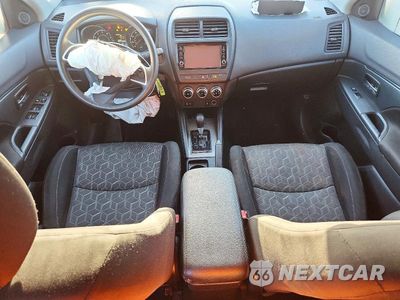 Zdjęcie 8 z 14 samochodu: 2020 MITSUBISHI OUTLANDER SPORT SE VIN:JA4AP4AU3LU026348 - miniatura