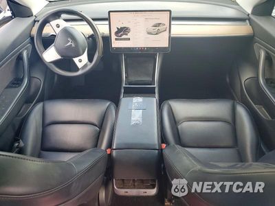 Zdjęcie 8 z 13 samochodu: 2019 TESLA MODEL 3 VIN:5YJ3E1EA1KF410705 - miniatura
