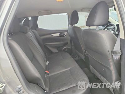 Zdjęcie 11 z 13 samochodu: 2018 NISSAN ROGUE SPORT S VIN:JN1BJ1CR2JW268605 - miniatura