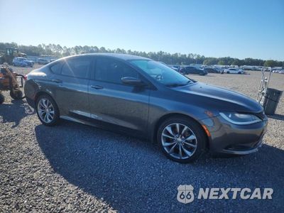 Czwarte zdjęcie samochodu z boku: 2015 CHRYSLER 200 S VIN:1C3CCCBB9FN511887 - miniatura