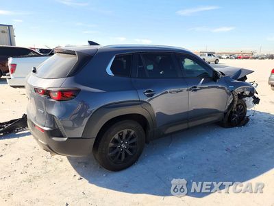 Trzecie zdjęcie samochodu z tyłu: 2025 MAZDA CX-50 PREFERRED VIN:7MMVAABW9SN110545 - miniatura