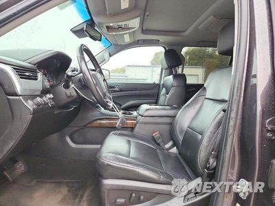 Zdjęcie 7 z 13 samochodu: 2015 CHEVROLET SUBURBAN K1500 LT VIN:1GNSKJKC5FR745838 - miniatura