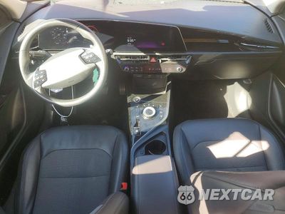 Zdjęcie 8 z 13 samochodu: 2023 KIA NIRO WIND VIN:KNDCR3L15P5024994 - miniatura