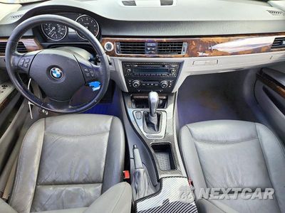 Zdjęcie 8 z 12 samochodu: 2007 BMW 328 XI VIN:WBAVC93557K035024 - miniatura