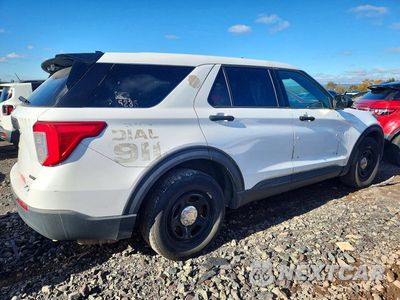 Trzecie zdjęcie samochodu z tyłu: 2020 FORD EXPLORER POLICE INTERCEPTOR VIN:1FM5K8AW0LGC14026 - miniatura