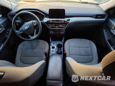Zdjęcie 8 z 12 samochodu: 2021 FORD ESCAPE SE VIN:1FMCU0G62MUB34515 - miniatura
