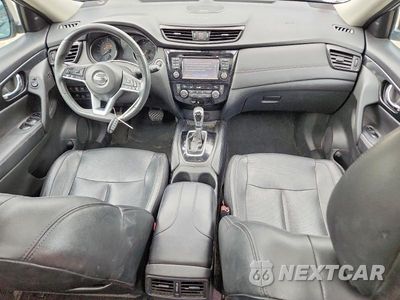 Zdjęcie 8 z 13 samochodu: 2017 NISSAN ROGUE SL VIN:5N1AT2MV2HC863014 - miniatura