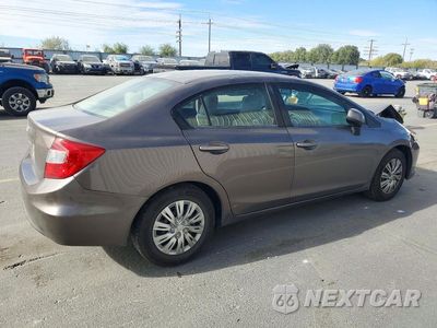 Trzecie zdjęcie samochodu z tyłu: 2012 HONDA CIVIC LX VIN:2HGFB2F54CH588666 - miniatura