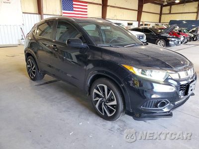 Czwarte zdjęcie samochodu z boku: 2019 HONDA HR-V SPORT VIN:3CZRU6H10KG709595 - miniatura