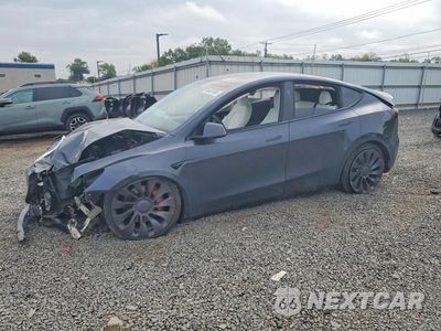 2025 TESLA MODEL Y 7SAYGDEF6SA350613 - główne zdjęcie licytacji z USA - miniatura