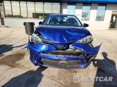 Piąte zdjęcie samochodu w środku: 2018 TOYOTA COROLLA SE VIN:2T1BURHE4JC004951 - miniatura