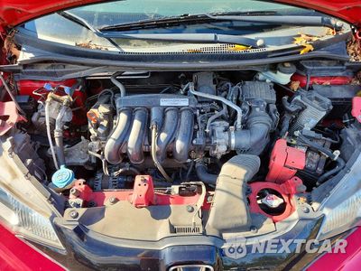Zdjęcie 11 z 12 samochodu: 2015 HONDA FIT LX VIN:3HGGK5H54FM737294 - miniatura