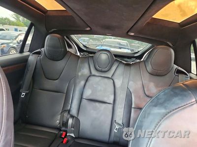 Zdjęcie 10 z 14 samochodu: 2020 TESLA MODEL X VIN:5YJXCAE29LF281159 - miniatura