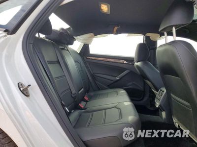 Zdjęcie 10 z 12 samochodu: 2021 VOLKSWAGEN PASSAT R-LINE VIN:1VWMA7A31MC011963 - miniatura