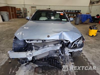 Piąte zdjęcie samochodu w środku: 2018 MERCEDES-BENZ E 300 4MATIC VIN:WDDZF4KB5JA392311 - miniatura